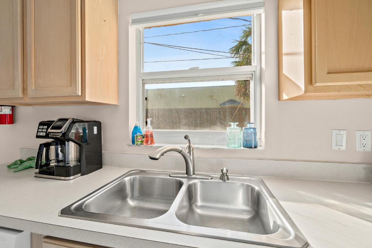Sunset Serenity - 3Br Beach Townhome With Outdoor Patio - New Hot Tub, Steps To Ocean Fun! Μελβούρνη Εξωτερικό φωτογραφία